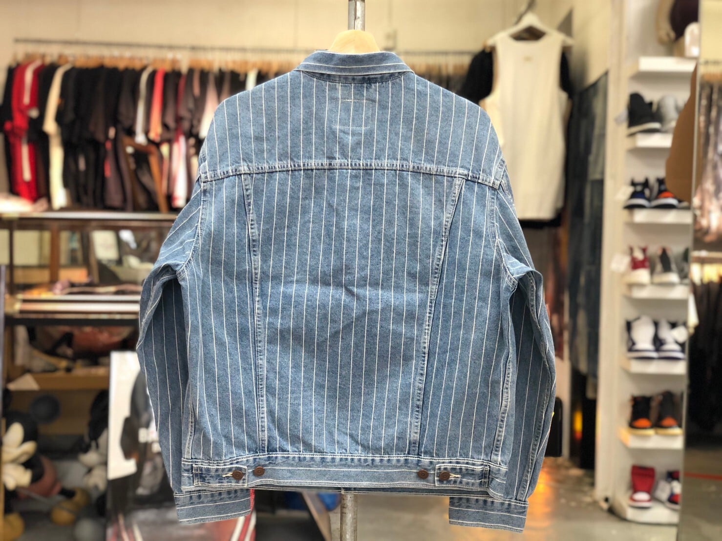 SUPREME 18SS Pinstripe Trucker Jacket