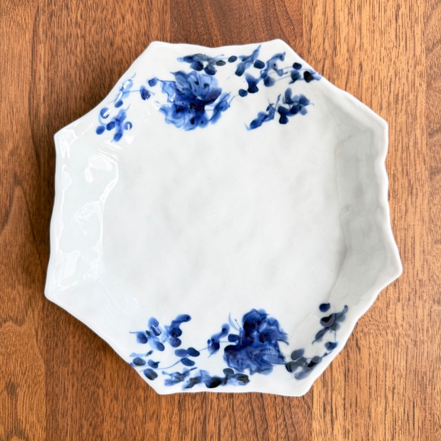 松尾貞一郎 ｜ 八角取り皿 約15cm（染付唐草紋）取り皿・菓子皿・一品皿に　貞土窯・有田