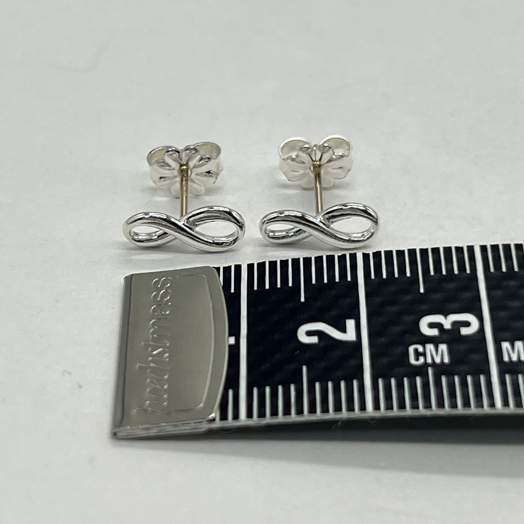 ティファニー TIFFANY&CO インフィニティ ピアス Ag925 ティファニー TIFFANY&CO インフィニティ ピアス Ag925 | Refind