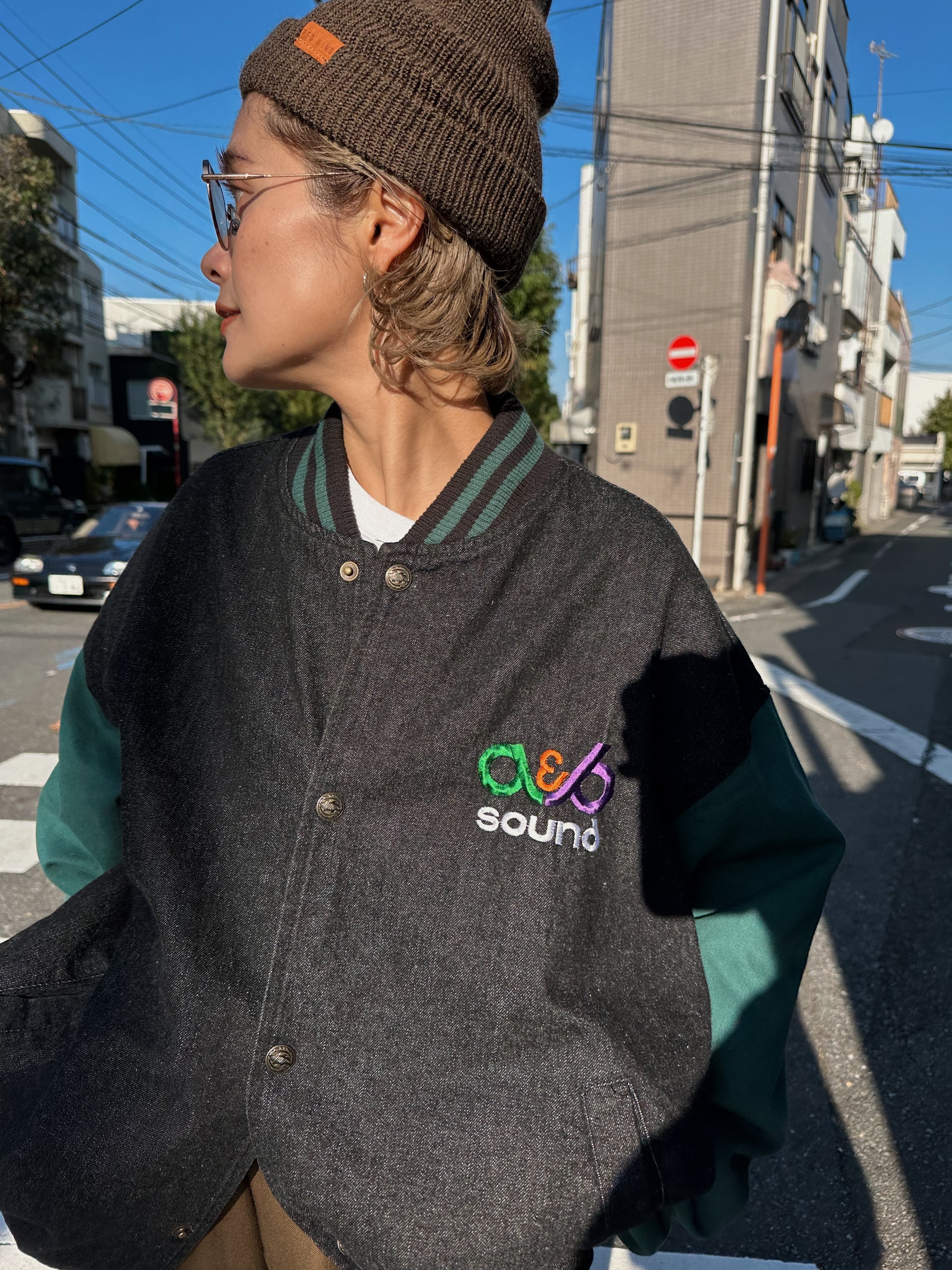 (OT903)Denim body stadium jacket made in CANADA