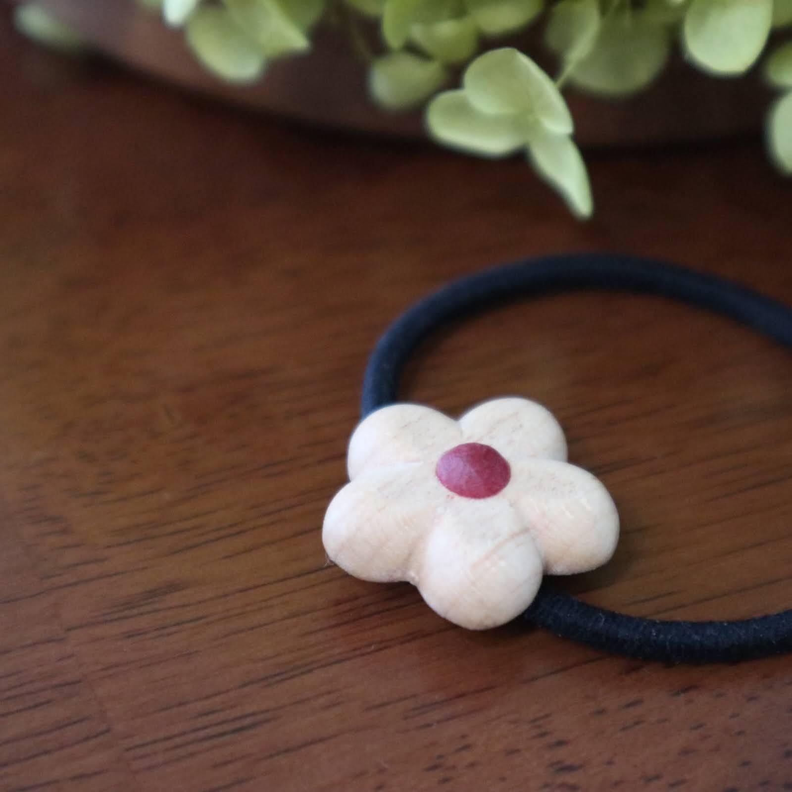 お花のヘアゴム | 工房ベル