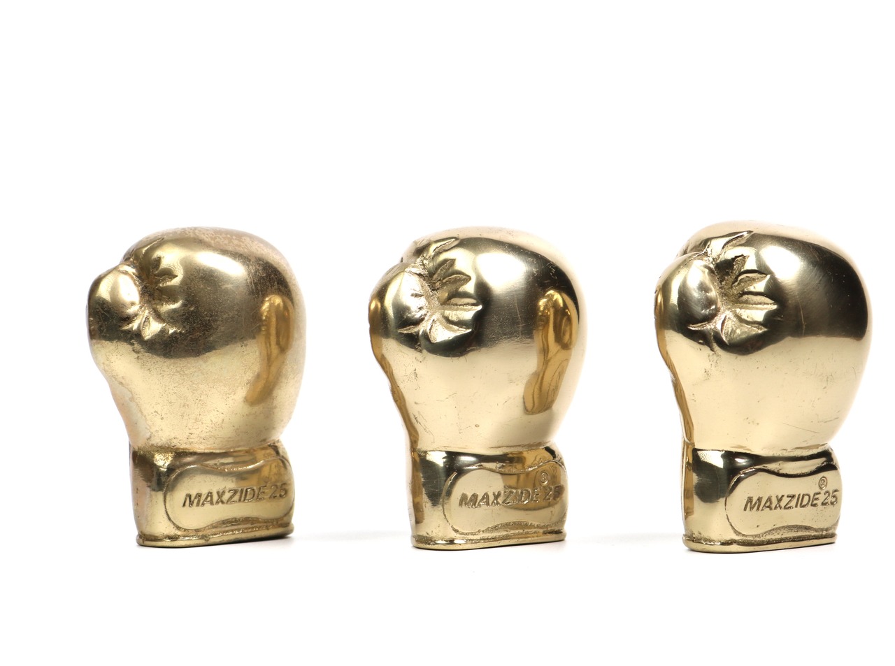 BRASS BOXING GLOVE PAPER WEIGHT.