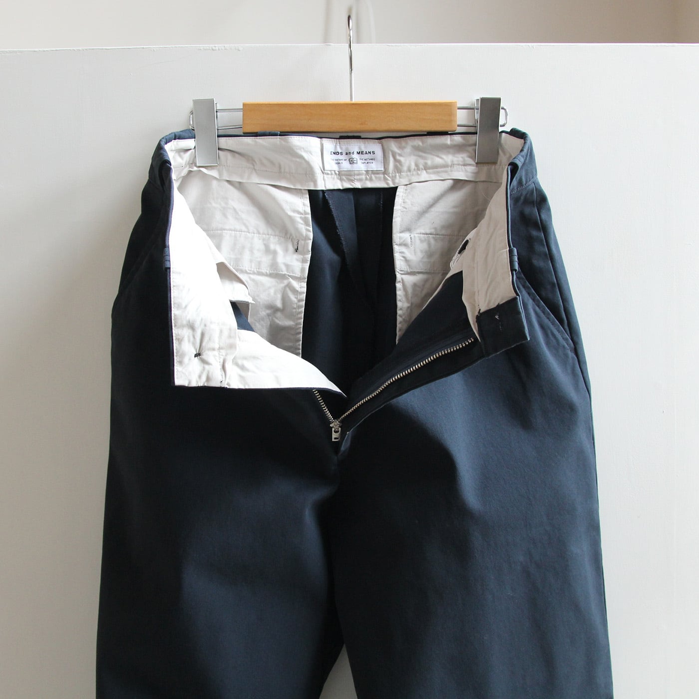 ENDS and MEANS/エンズアンドミーンズ Work Chino (Navy) | giraffe