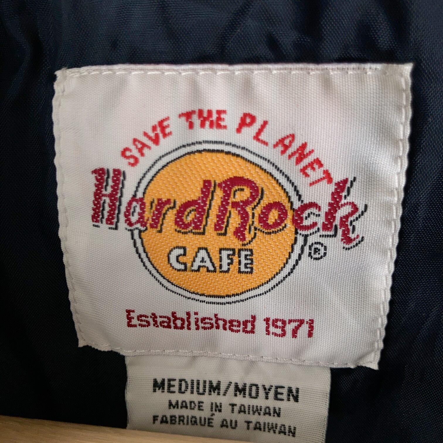 Hard rockのナイロンプルオーバー