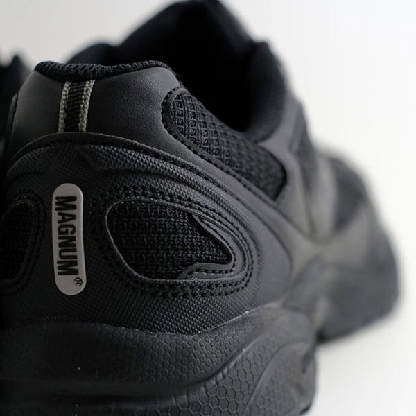 MAGNUM MUST マグナム HI-TEC ハイテック スニーカー ミリタリー