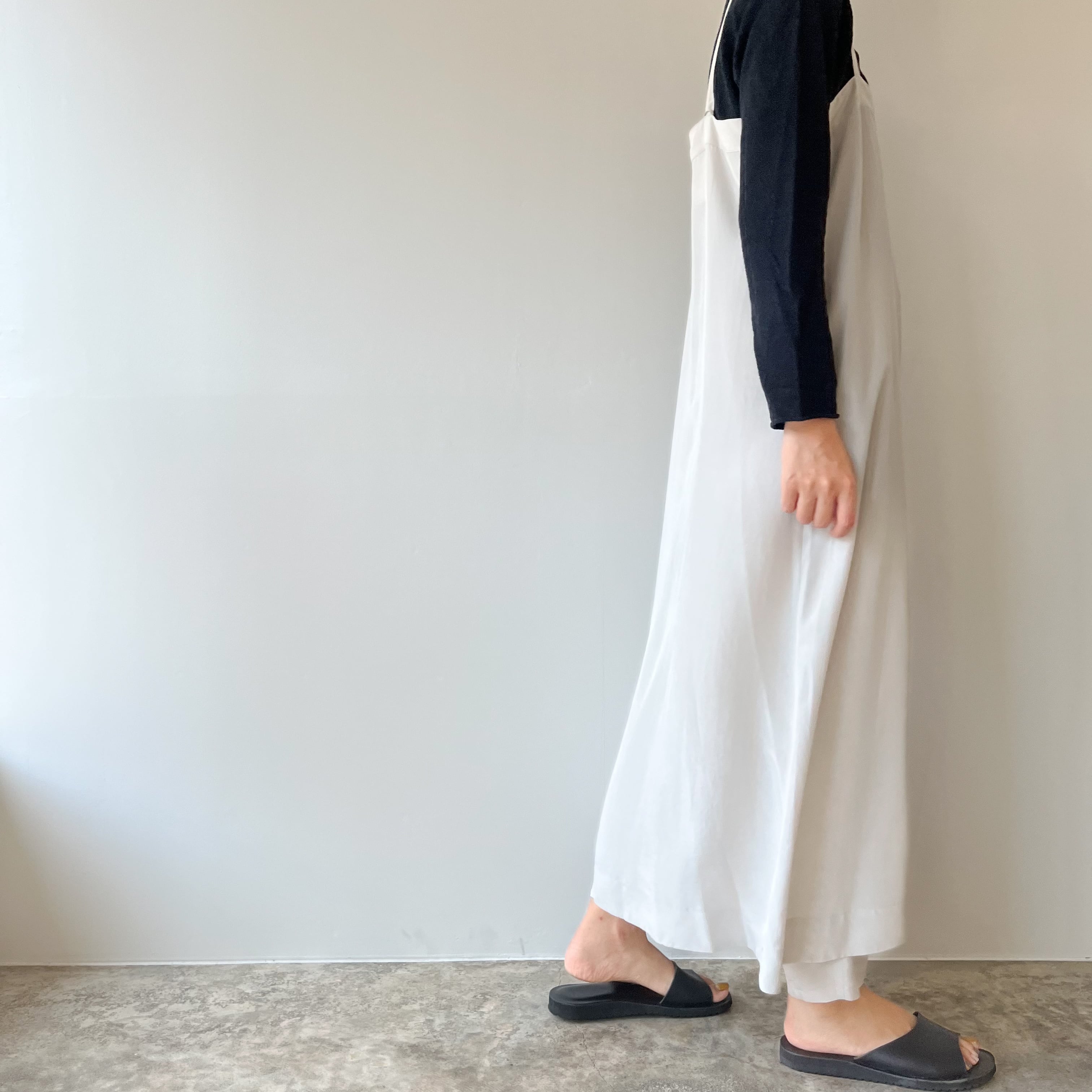 Yoli Silk strap onepiece | Vie 