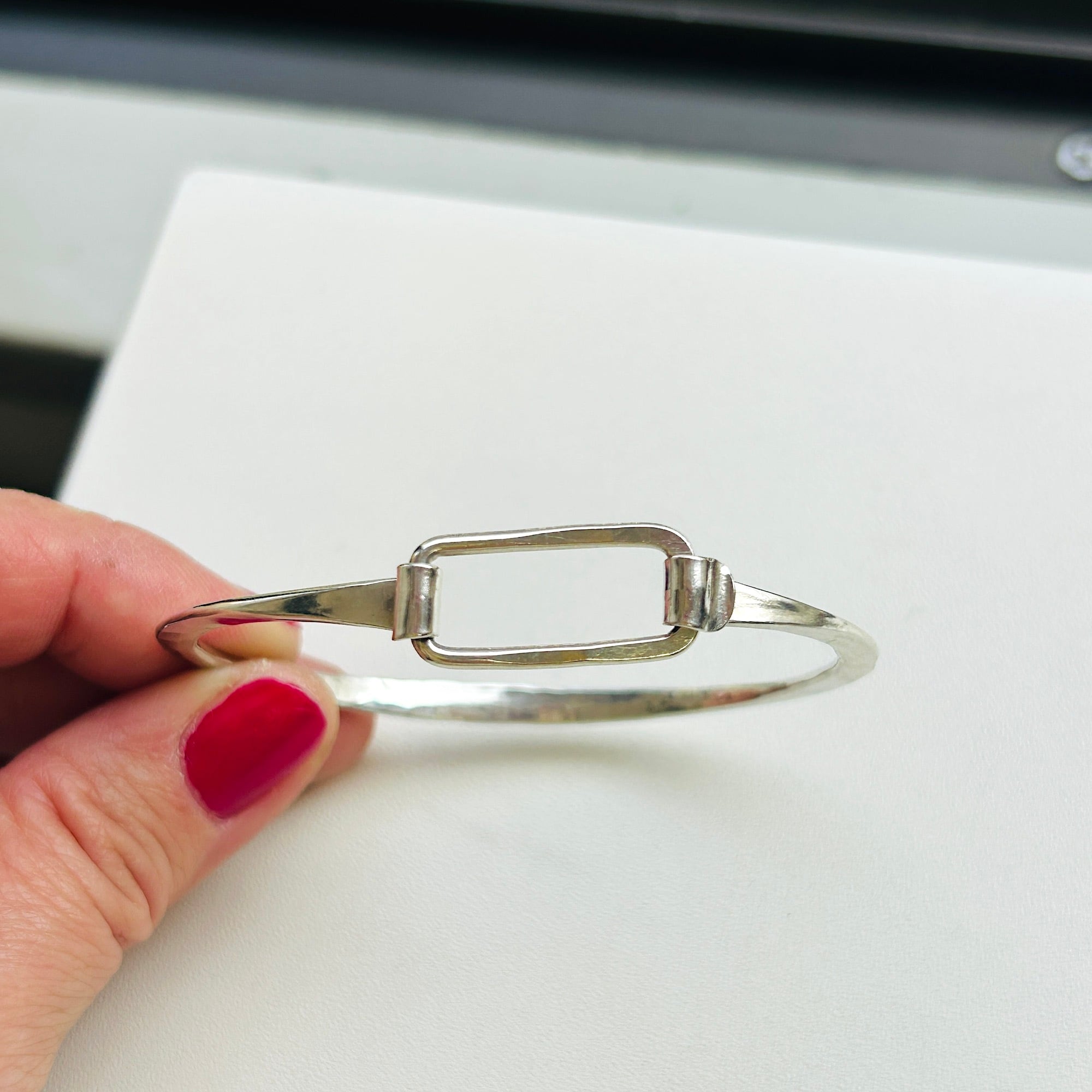 バングル・ブレスレット | Milo Antiques & Vintage