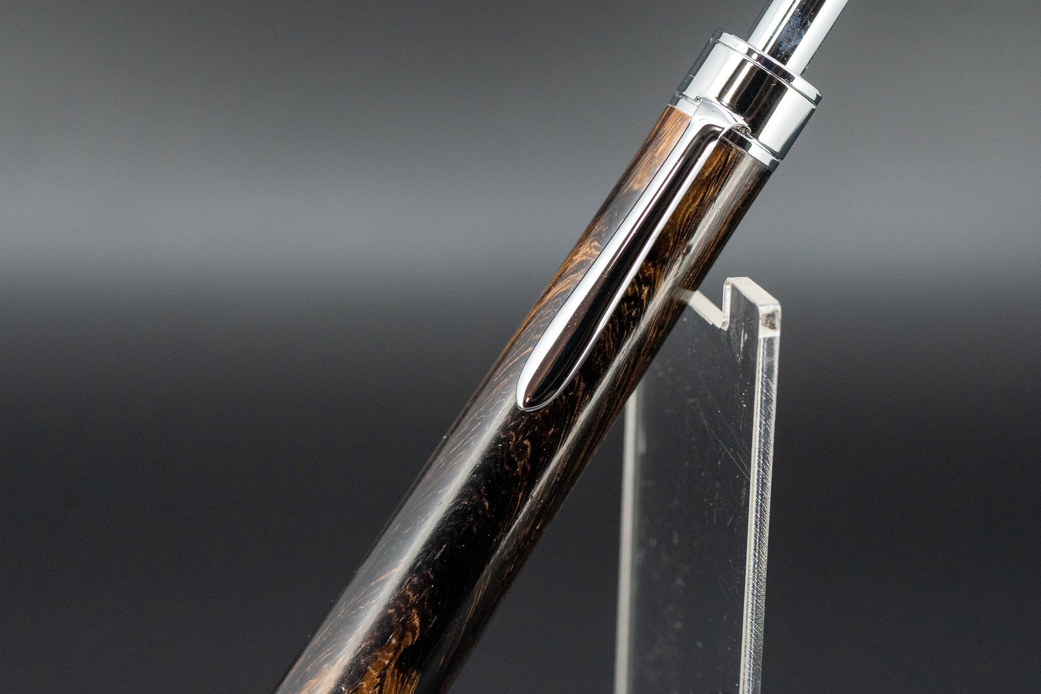 【 熱帯の黒き宝 】 ラオスブラック silver MP