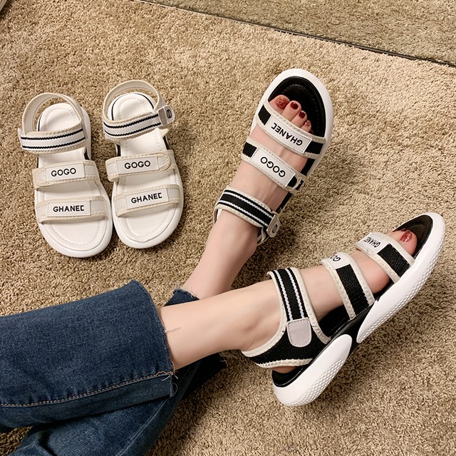 純赤いスポーツサンダル女性2020年春と夏の新入生野生のベルクロ妖精厚い底ローマ靴女性 部族の婦人靴1416488