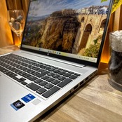 \ 公式ショップ限定価格❣️/ 準美品《2022年モデル》HP ProBook 450 G9 メモリ16GB SSD256GB 第12世代 ノートパソコン 安心サポート&3ヶ月保証付き
