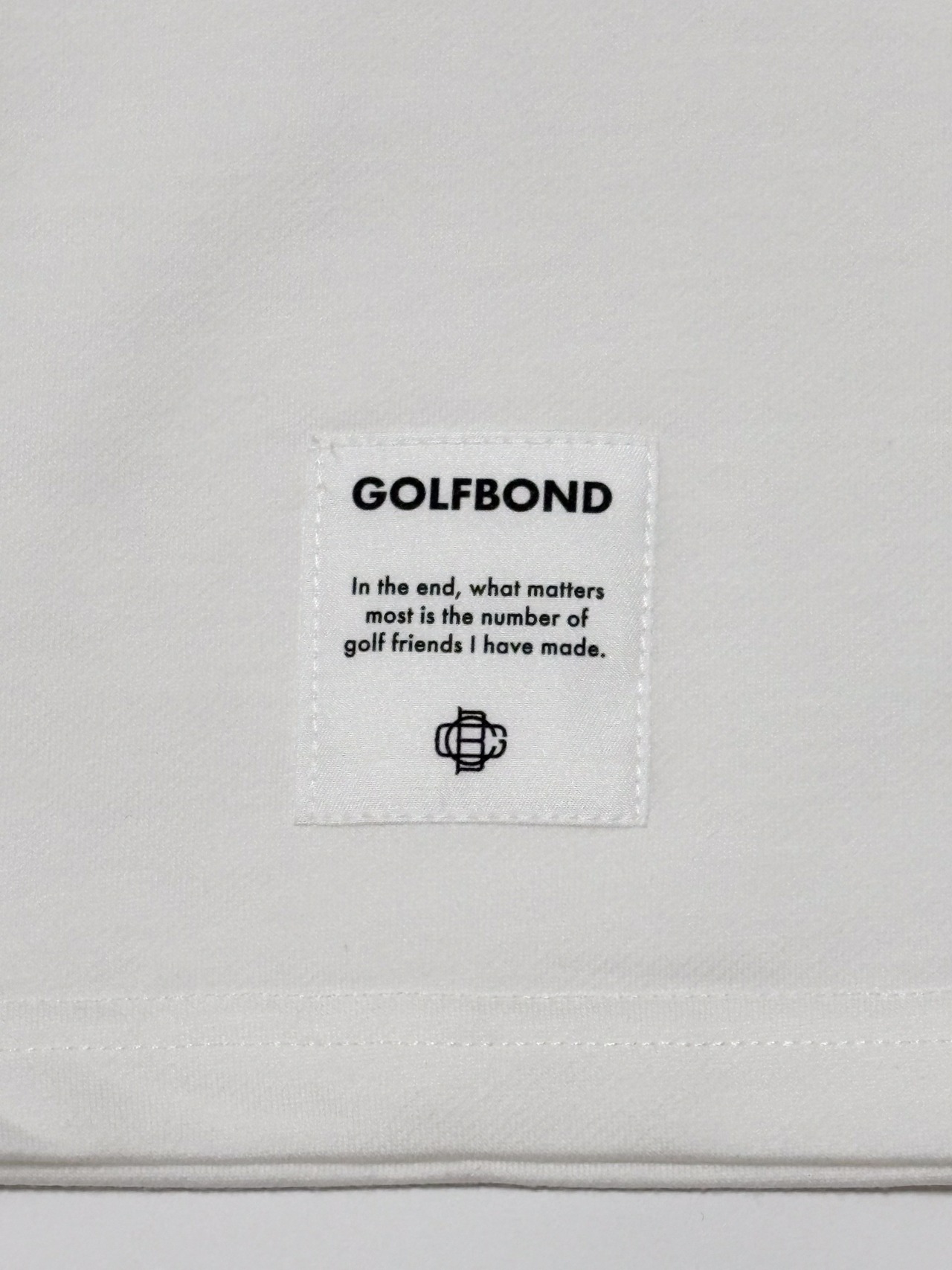 IN THE END MOCK NECK WHITE