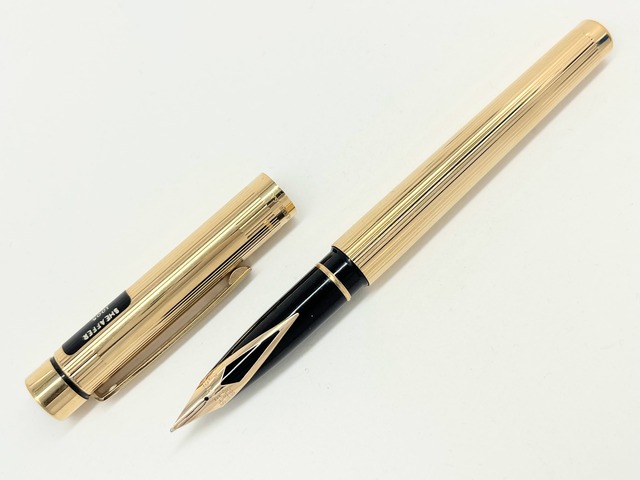 〜'98　シェーファー タルガ １００５　SHEAFFER Targa 1005　（中字）　14K　　　　　02943