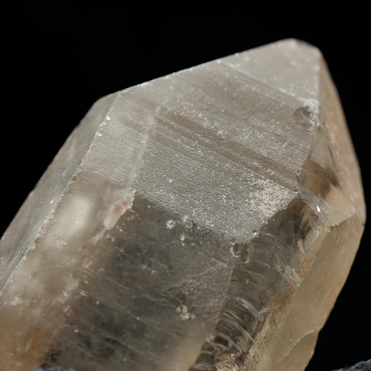 スモーキークォーツ 六角柱 煙水晶 虹入り 一点物 152-1788 | 天然石