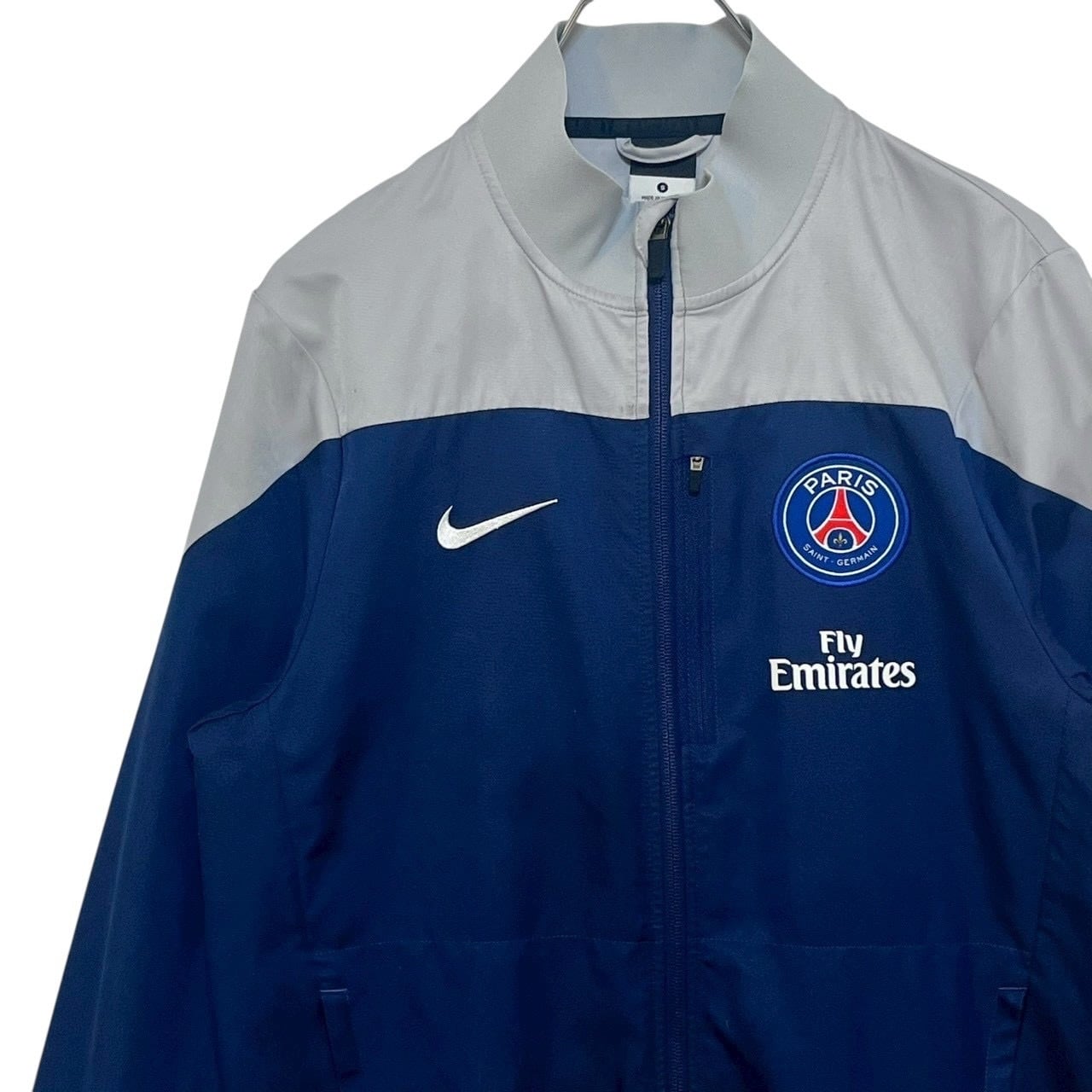 carhartt カーハート マウンテンパーカー 刺繍ロゴ ワンポイントロゴ