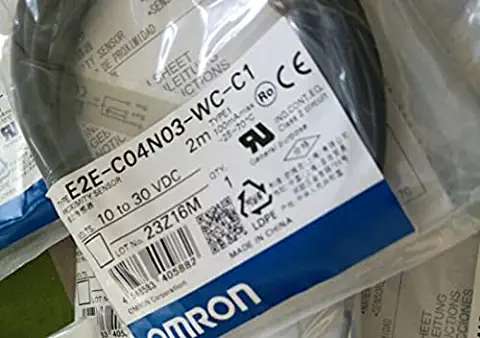 新品 OMRONオムロン 近接スイッチ 反射光学センサー E2E-C03N02-WC-C1 TACTICSSHOP base店