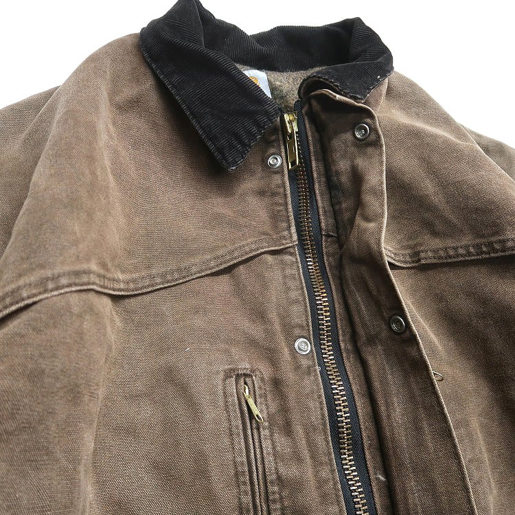 【最高のくすみ】カーハート☆ワンポイント 襟コーデュロイダックジャケット 最高のくすみ】カーハート☆ワンポイント 襟コーデュロイダックジャケット