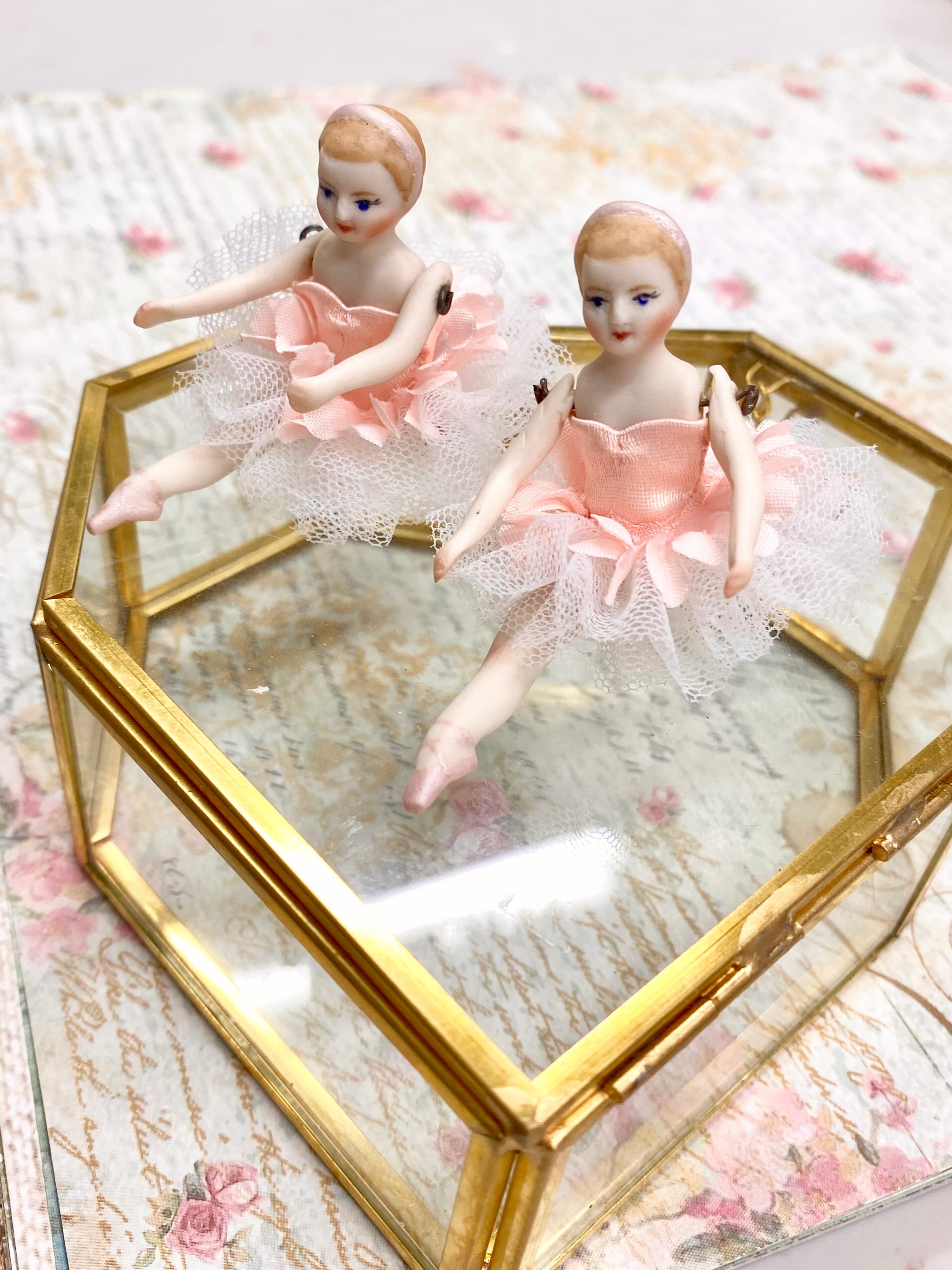 完成ドール】ミニチュアビスクドール/ 小さなバレリーナ / 7.5cm