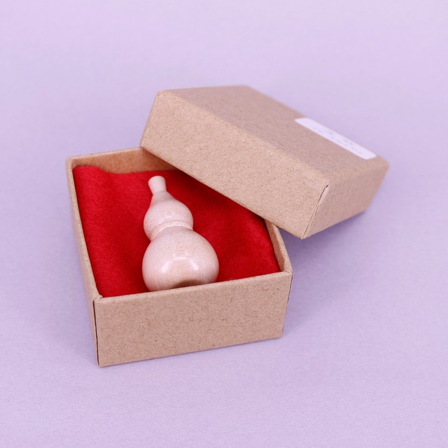 《 江戸独楽・前田良二 工人 》ひょうたんから独楽（こま）