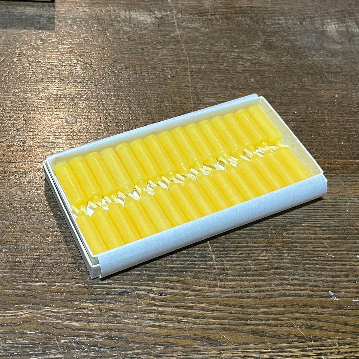 【薄色】S2-3-30N ストレート 9×30mm 30本化粧箱入 色褪せ蜜蝋使用 15%割引