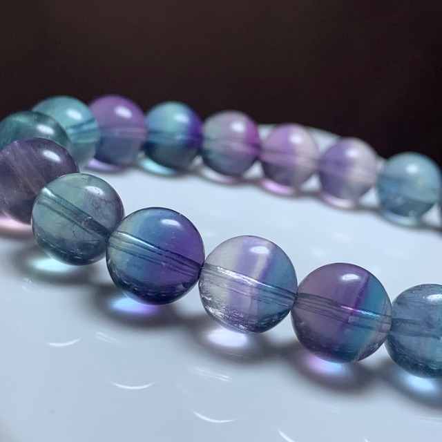 10.透明度高☆美グラデーションフローライト・ブレスレット