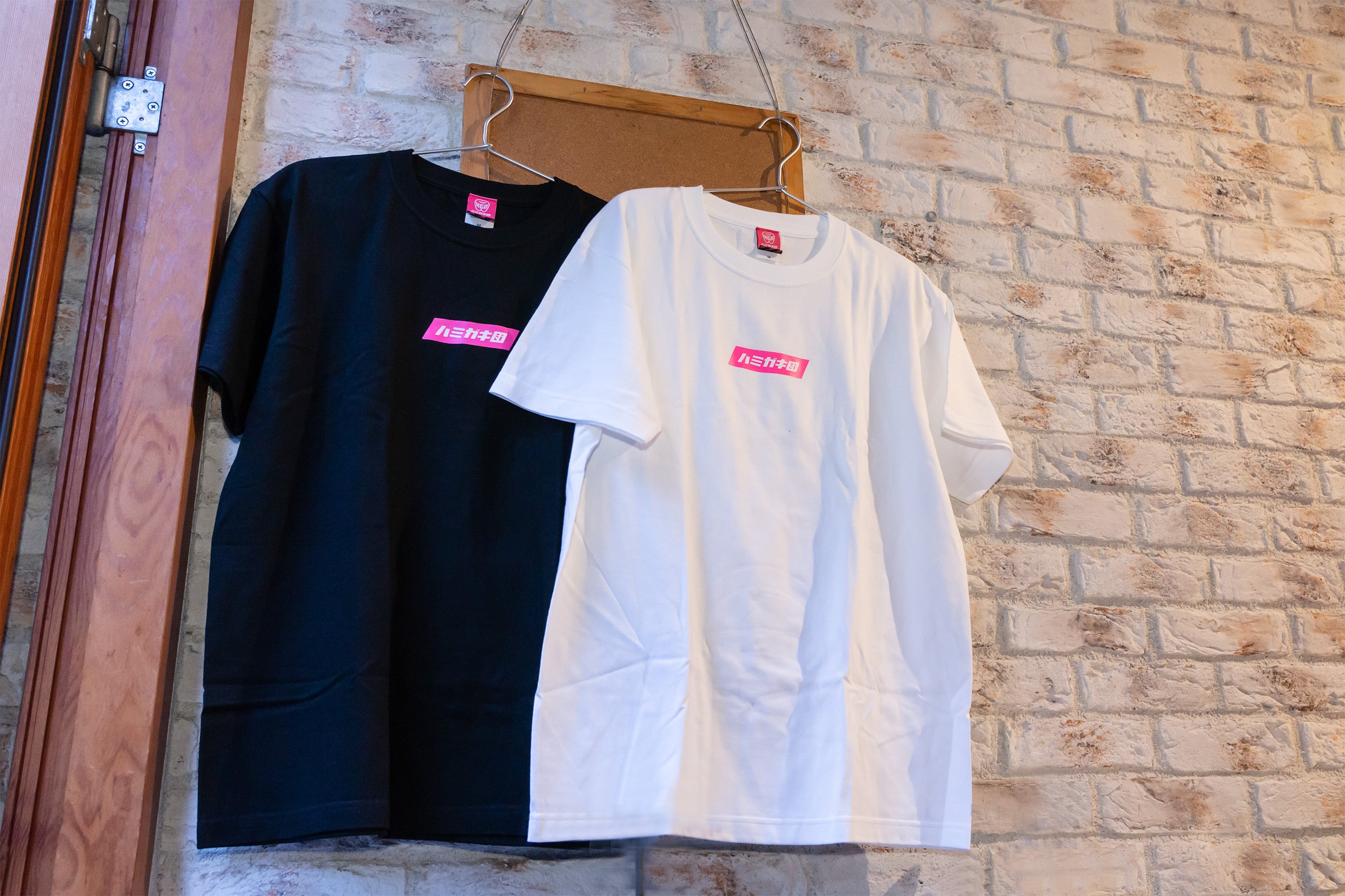 ボックスロゴT（BLACK） | ハミガキ団 ONLINE STORE