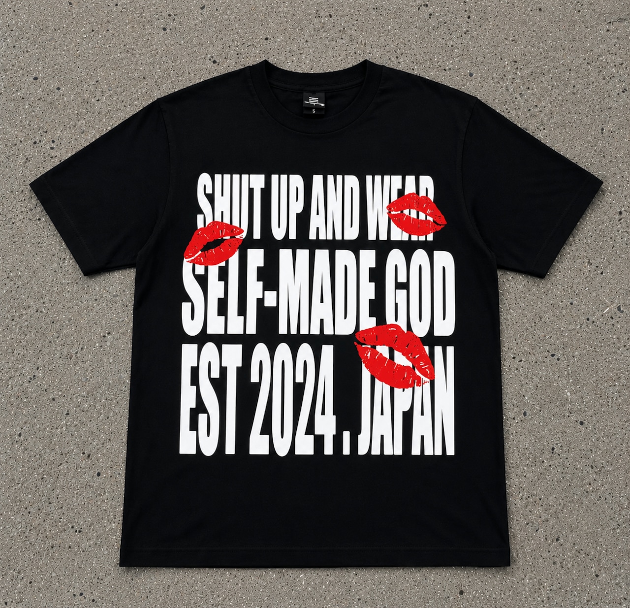 SHUT UP AND WEAR Tシャツ ホワイト SHUT UP AND WEAR SELF-MADE GOD EST 2024 . JAPAN」** | SELF-MADE GOD