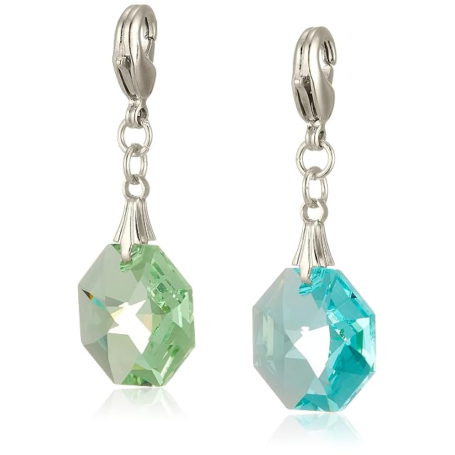 アクアカルセドニーとラブラドライトのイヤリング by Joli Jewelry