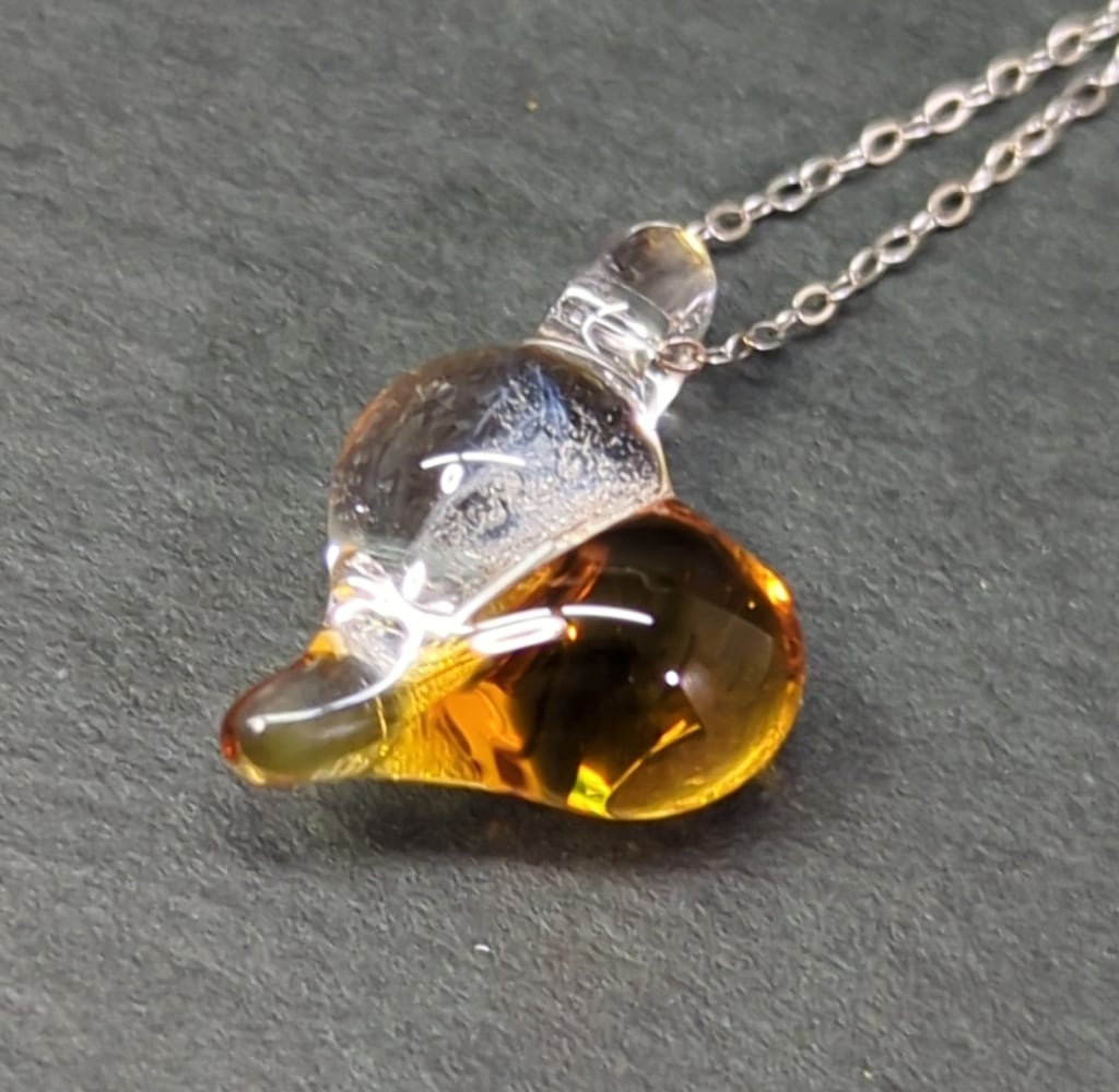 こころの形 遺骨ガラス ハートのネックレス（Yellow） | glass with