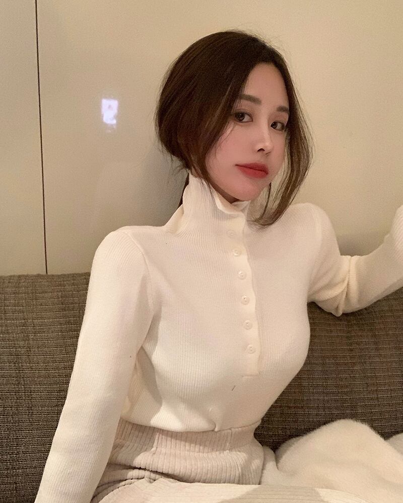 ニットシャツ セーター スプリングホワイトトップス ロング 春物 ブラックストロベリース9873607226