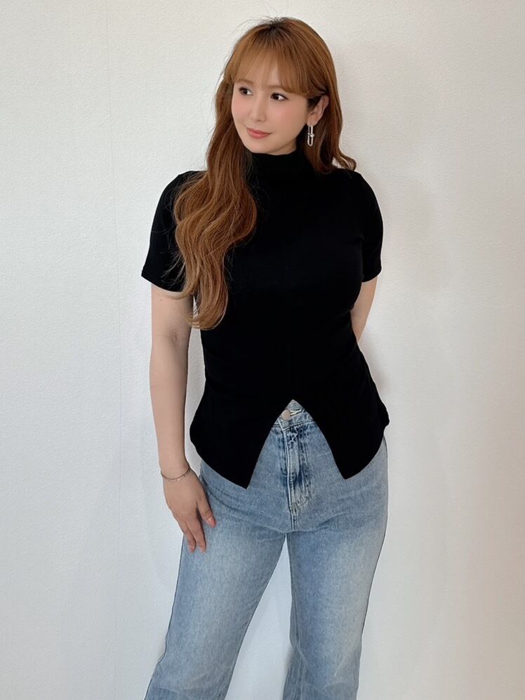 新品 mocoa'sブラウス　タグ付き mocoa's inc