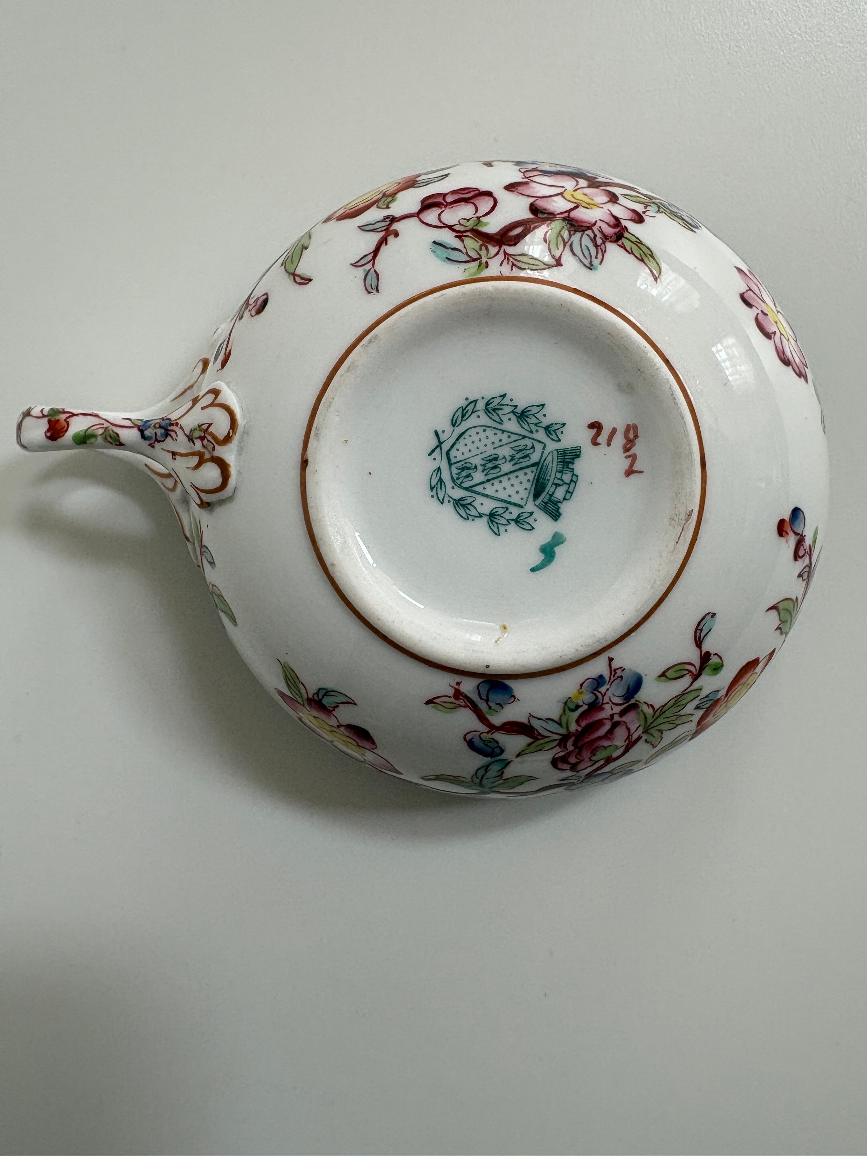 サルグミンヌ MINTON No.218 ティーカップ＆ソーサー（深い翡翠色の花