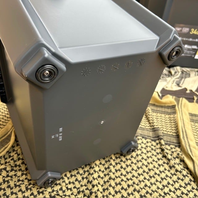 COREFLUX ＜コアフラックス＞ 】クーラーボックス 《 VIP 》16L