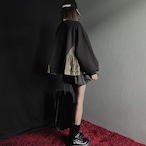 Long-sleeved sweatshirt with large pockets (ME333)