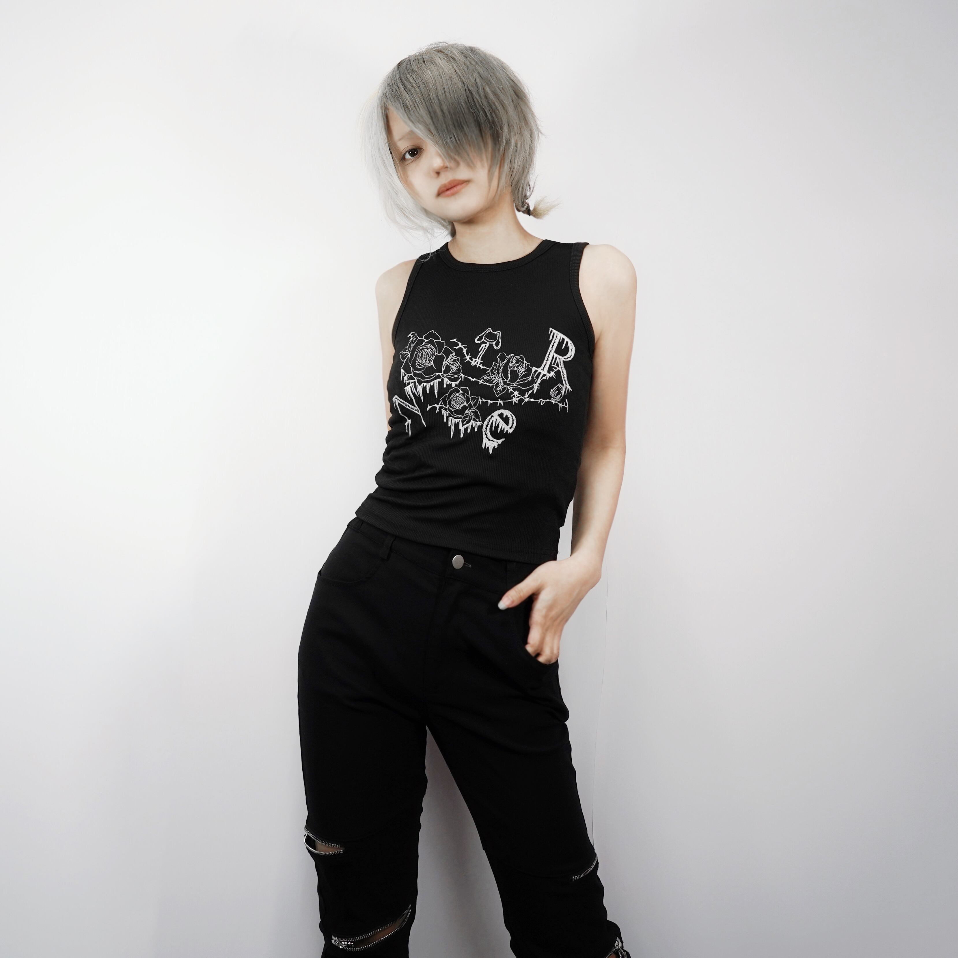 全刺繍GOTHIC ROSEリブタンクトップ | NIER CLOTHING