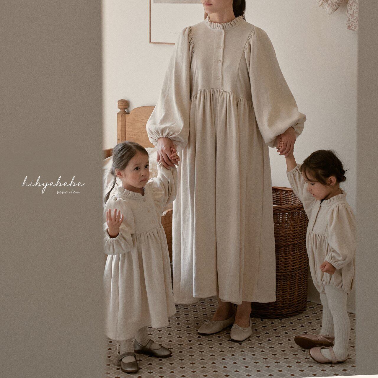 【ご予約】hi bye bebe 24aw / kids) Roti Shirring Dress