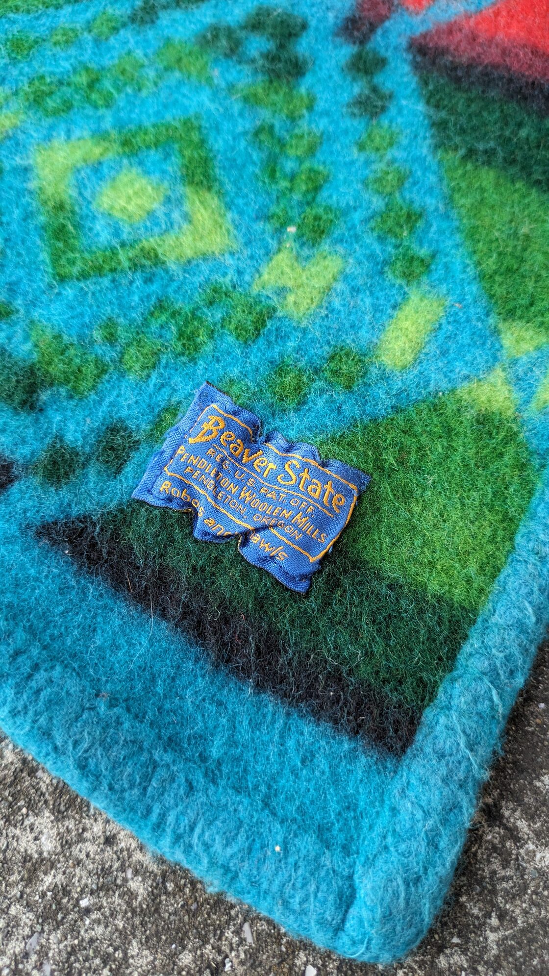 Vintage BeaverState Pendleton Wool Rug Native Blanket USA 