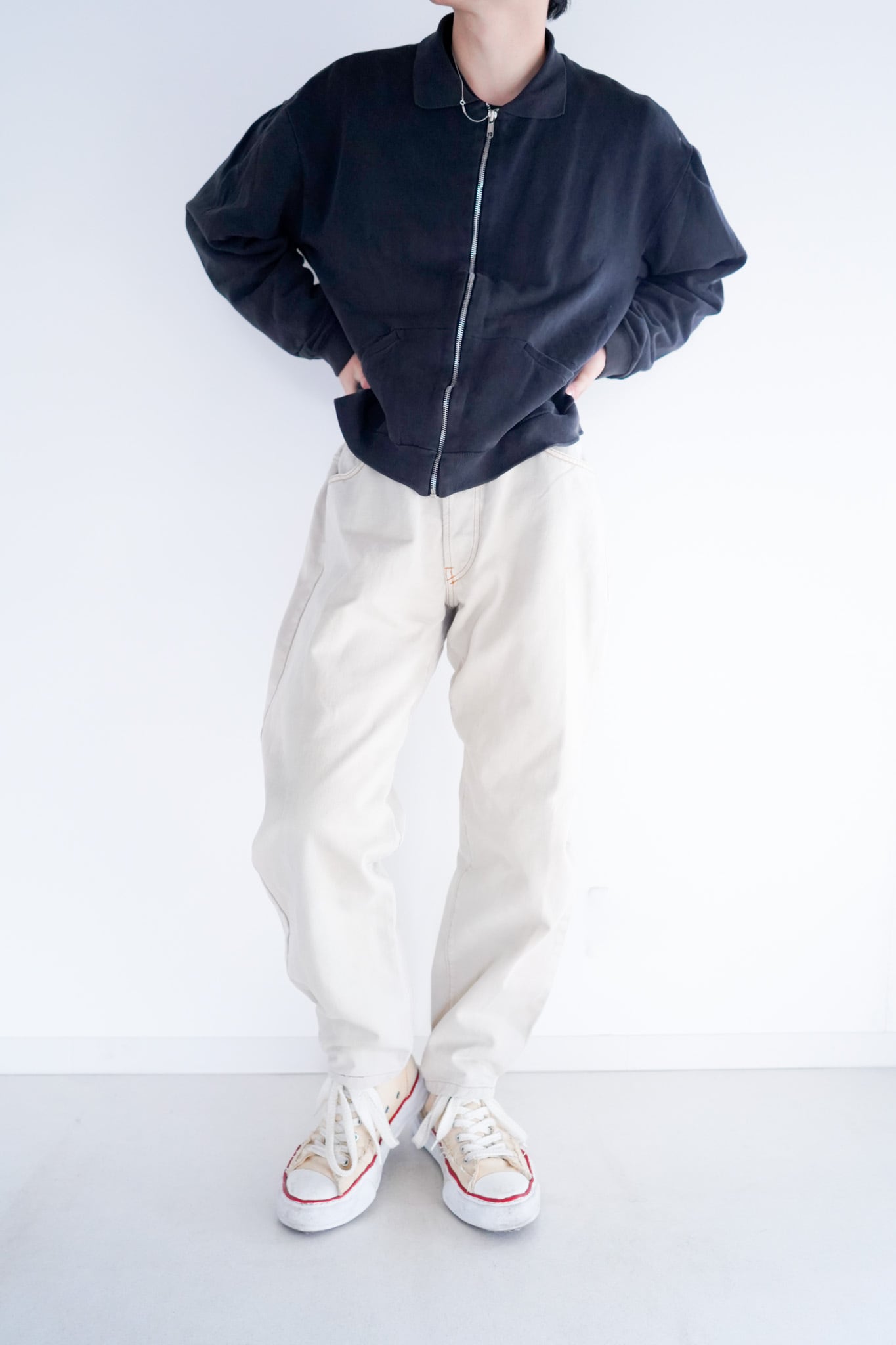 【1980s】"Unlimited, made in Italy" 5-pockets White Denim Trousers / 5-414