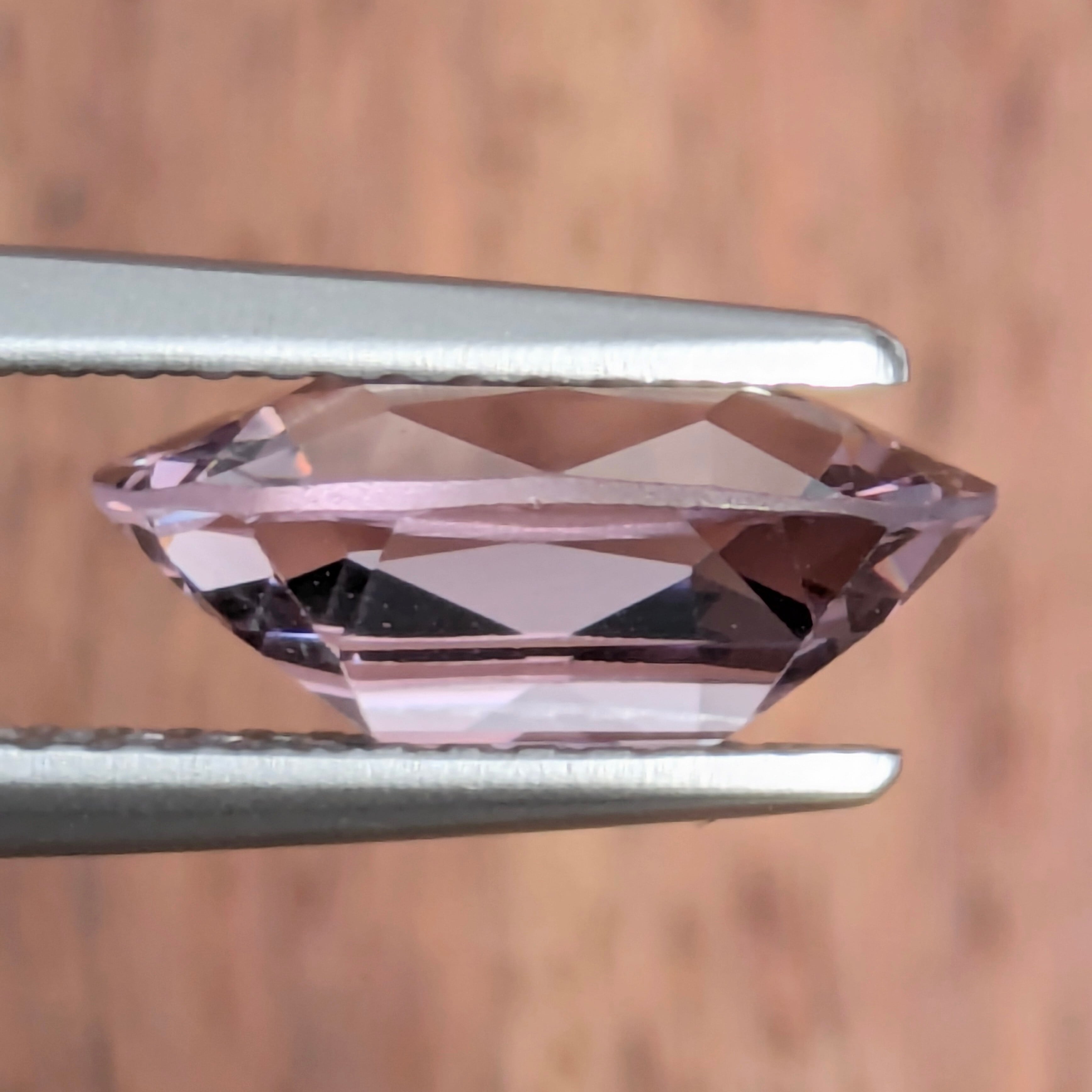 ピンクスピネル ミャンマー・モゴック産【2.90ct】PRO207308 | Gem's