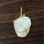 2) 日本人の「心」に寄り添う御守り！深い変容と変革「糸魚川石英」ミニ原石PT