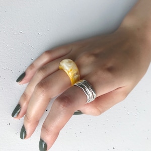 clear ring (#White,#Blue,#Yellow)