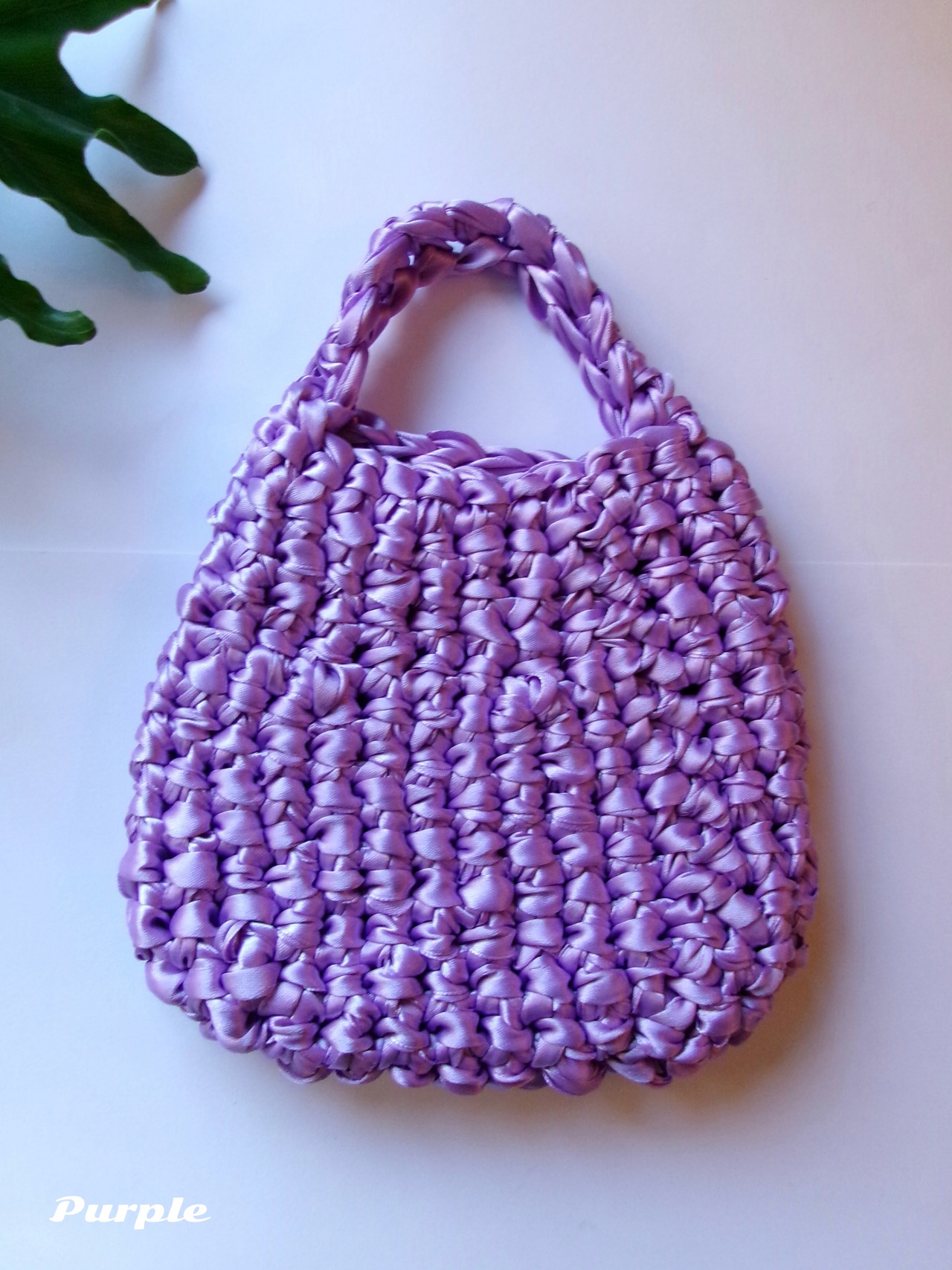 “MANUS” Satin ribbon bag