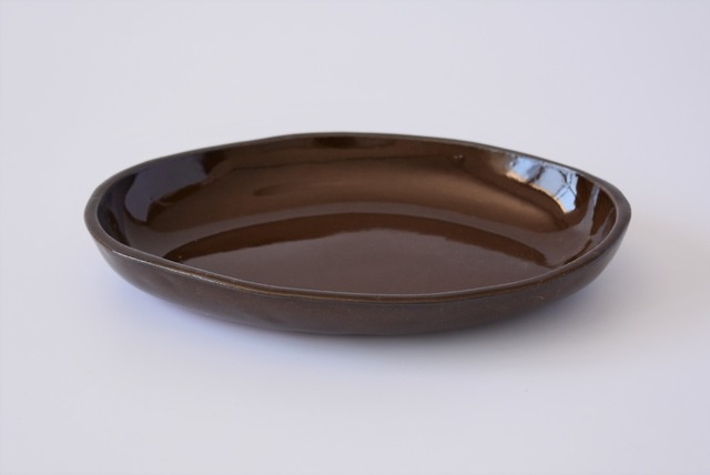 楕円形・オーバルの深皿　赤土×クリア茶色釉