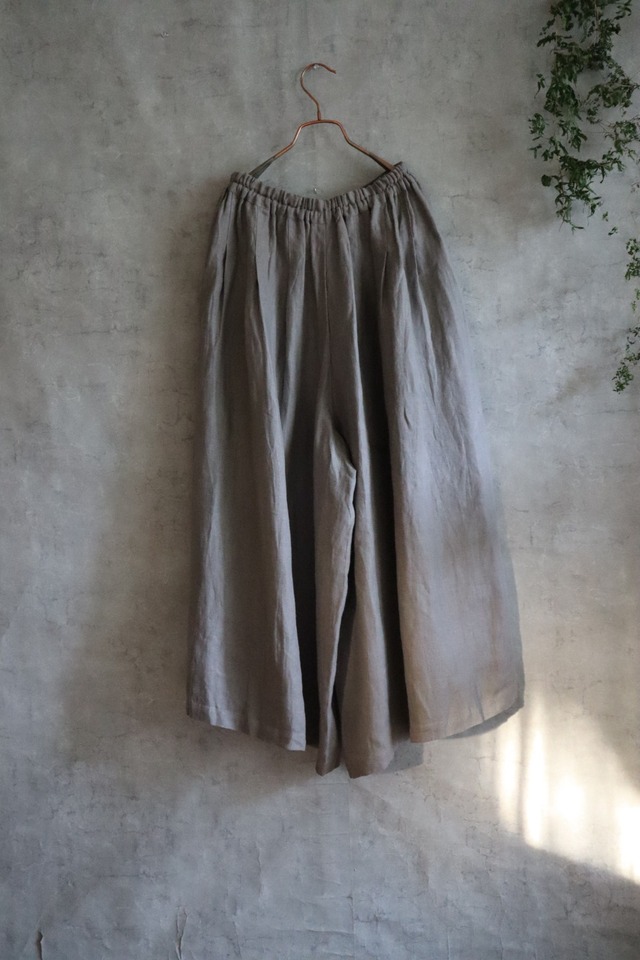 ロングワイドパンツ