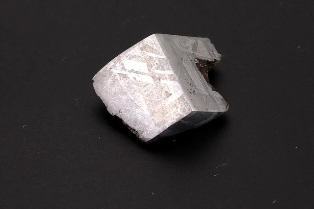 ムオニナルスタ ムオニオナルスタ 7.6g スライス カット 標本 隕石 オクタヘドライト 51