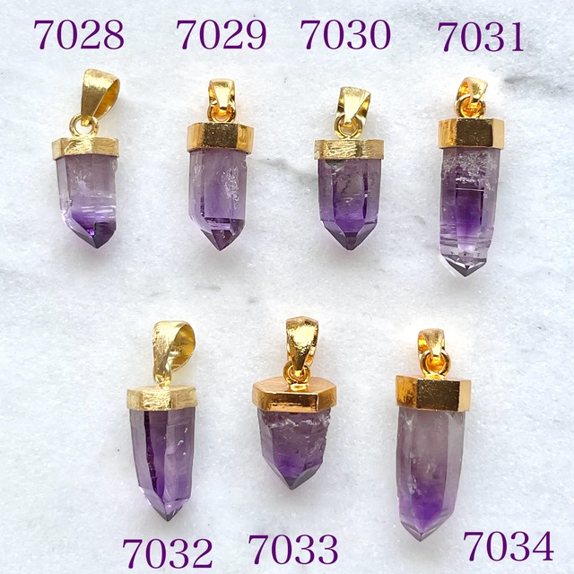 【訳アリ】【モンサンミッシェルでアチューメント】【超美石】世界一美しいアメジスト産地＜ベラクルス産＞　アメジストポイント　ペンダントトップ　7030