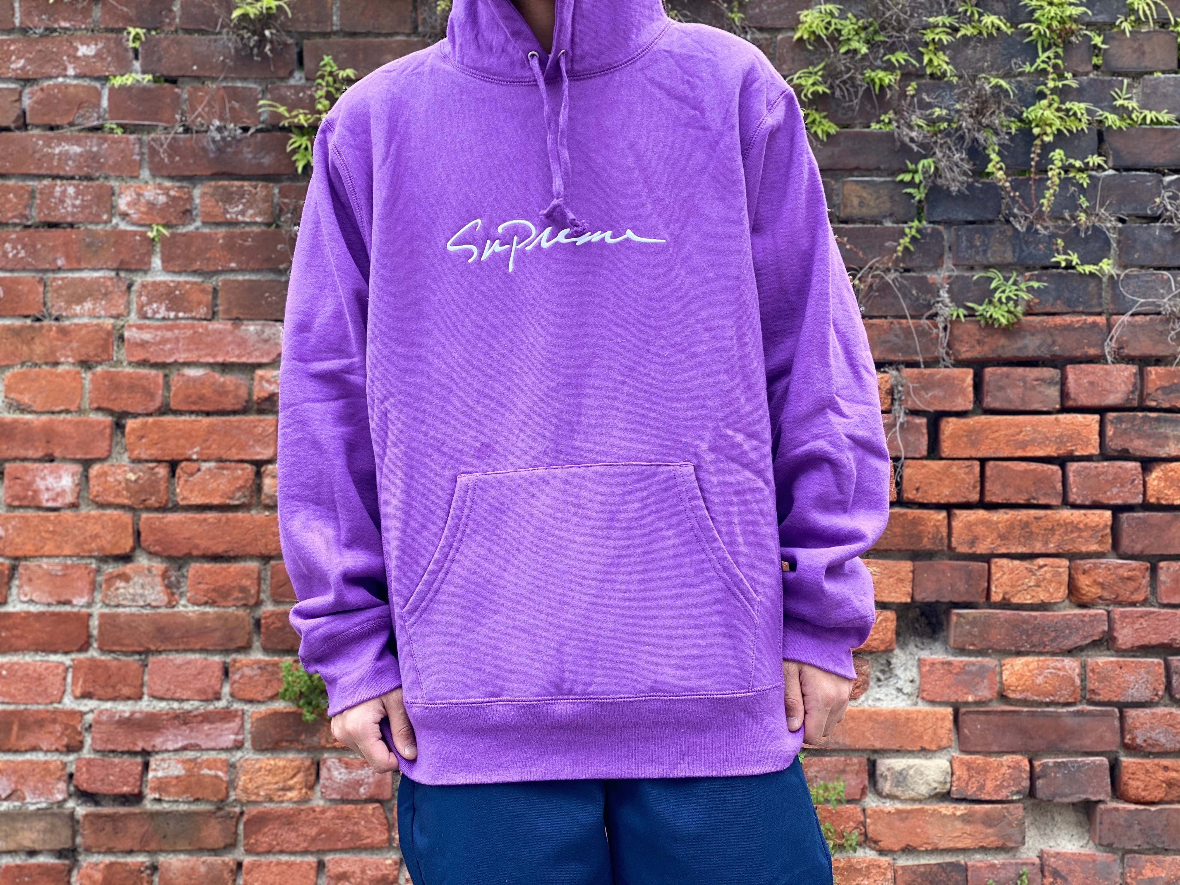 Supreme Classic Script Hooded Sweatshirt