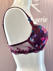 ペタルコンフェッション モールドカップブラジャー 32B、32C、 サイズリズシャルメル