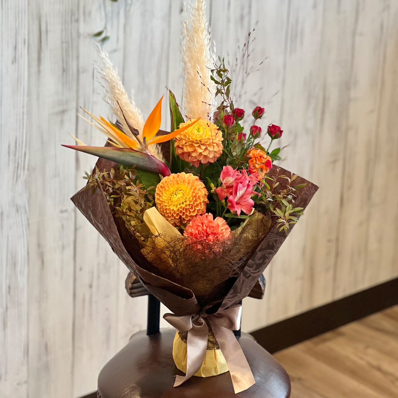 花束「ひまわりのおくだけブーケ」 | はなもオンラインショップ