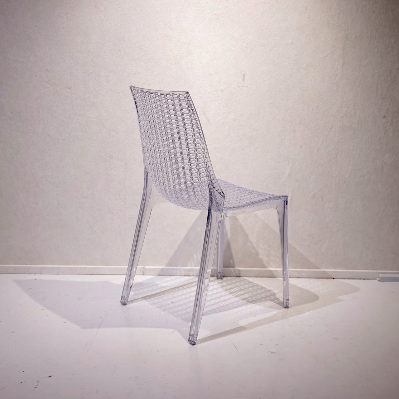 Scab スキャブ Tricot トリコット ダイニングチェア アームレス チェア 椅子 クリア モダン ミニマル イタリア