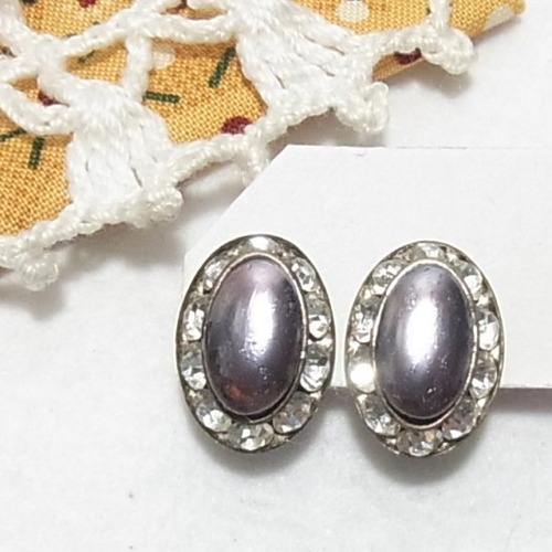 ドーム形オーバルイヤリング　　ヴィンテージアクセサリーのセール通販　7625E